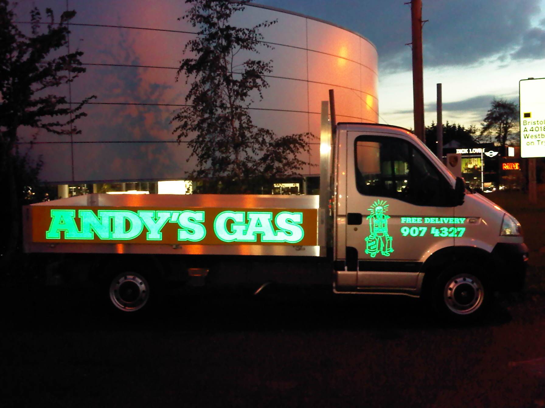 Andy's Gas (((FREE DELIVERY)))