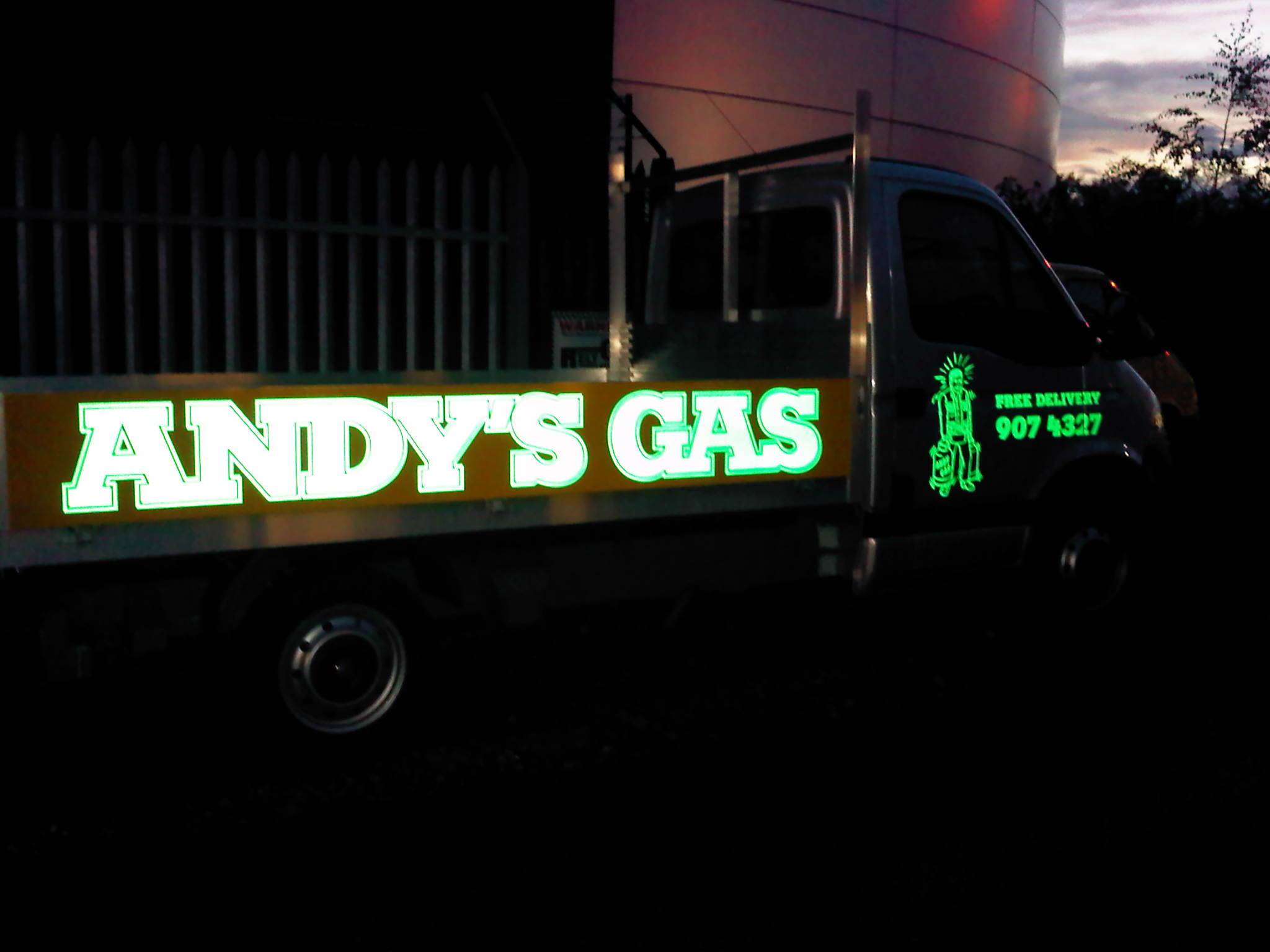 Andy's Gas (((FREE DELIVERY)))